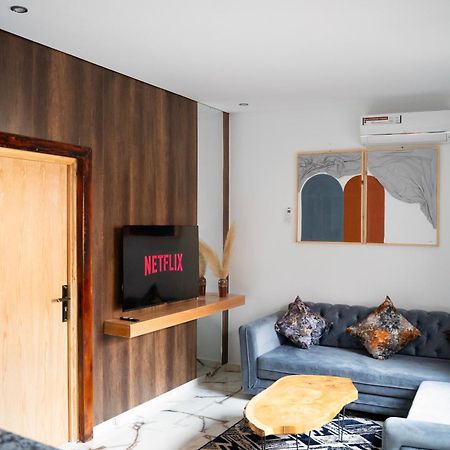 La Terrassa Appartement Climatise 艾兹鲁 外观 照片