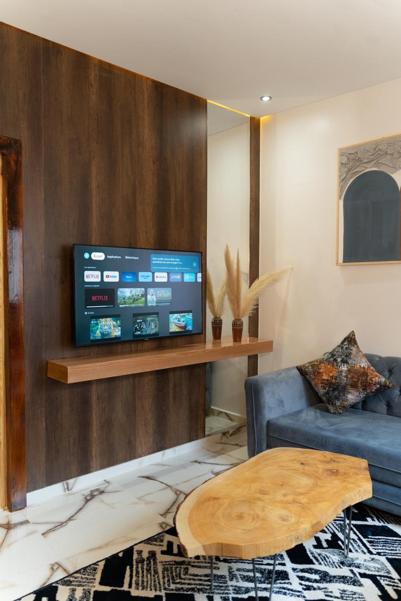 La Terrassa Appartement Climatise 艾兹鲁 外观 照片