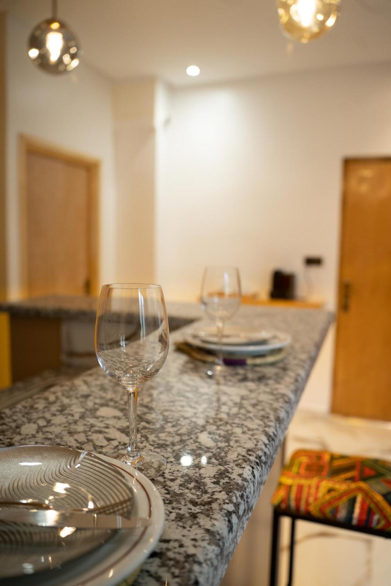 La Terrassa Appartement Climatise 艾兹鲁 外观 照片