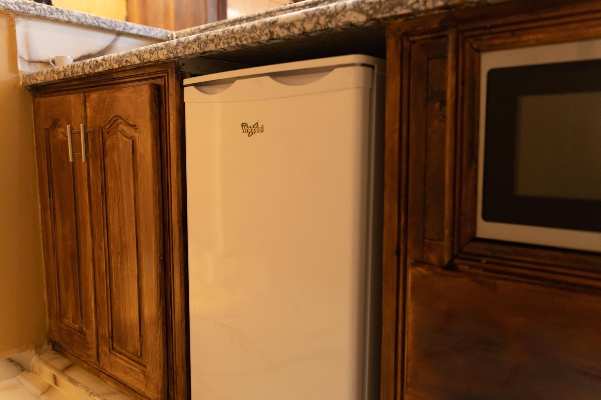 La Terrassa Appartement Climatise 艾兹鲁 外观 照片